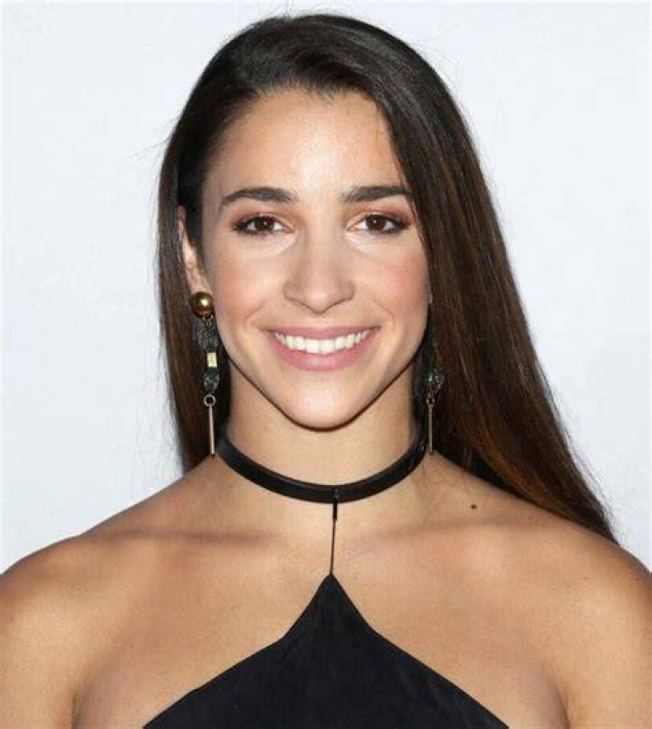 Aly Raisman Height, Weight, Net Worth, Age, Birthday, Wikipedia, Who, Nationality, Biography