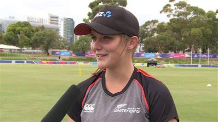
Amelia Kerr Height, Weight, Net Worth, Age, Birthday, Wikipedia, Who, Nationality, Biography 