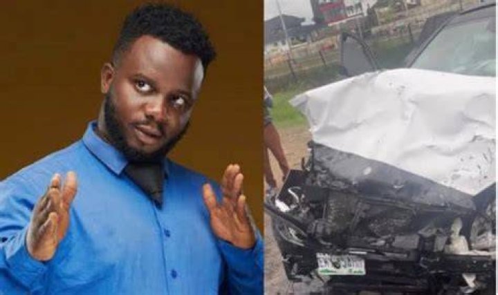 
Comedian Oga Sabinus Receives New Car To Replace His Damaged Car 