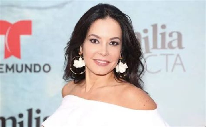 
Coraima Height, Weight, Net Worth, Age, Birthday, Wikipedia, Who, Nationality, Biography 