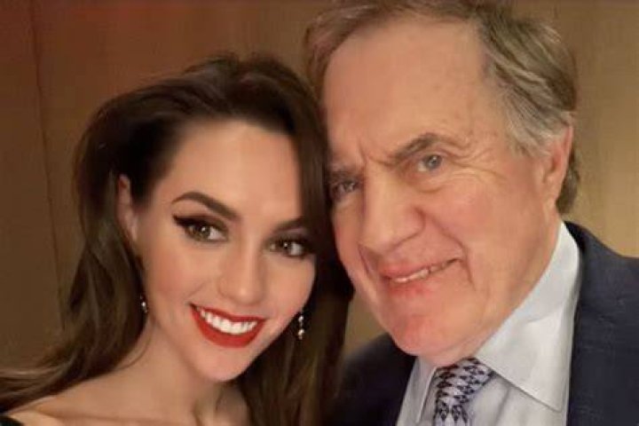 
Does Christian Hammer have a wife? Meet His Girlfriend’s Wife? 