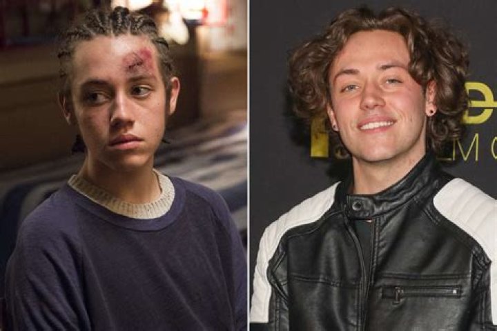 Ethan Cutkosky Met Brielle Barbusca On The Set Of Shameless