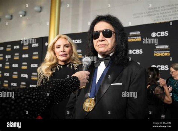 Is Gene Simmons Still Married? Gene Simmons Wife, Net Worth, Age, Height, Biography, Movies, Children