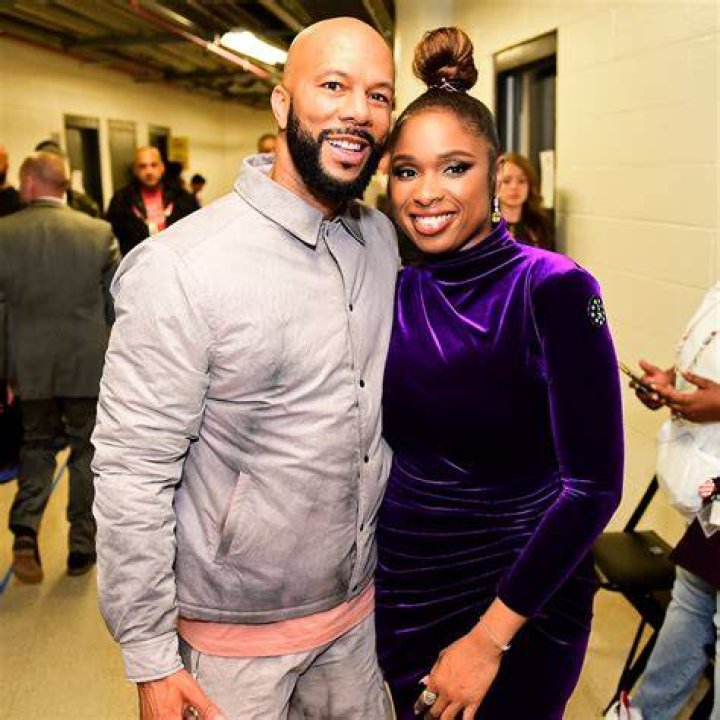
Is Jennifer Hudson Dating Anyone In 2022? A look Into Her Relationship 