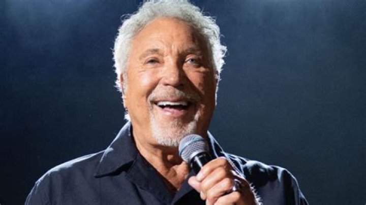 
Is Tom Jones Still Alive? Check Tom Jones Biography, Age, Wife, Songs, And Net Worth 