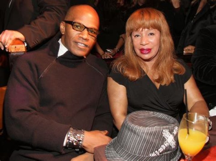 Jamie Foxx Parents: Darrell Bishop And Louise Annette Talley, Siblings And Family