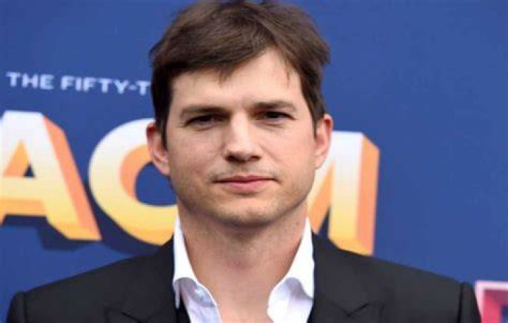 
Justin Lindner Height, Weight, Net Worth, Age, Birthday, Wikipedia, Who, Nationality, Biography 