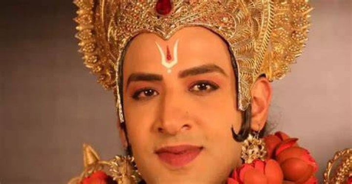 
Kanan Malhotra Height, Weight, Net Worth, Age, Birthday, Wikipedia, Who, Nationality, Biography 