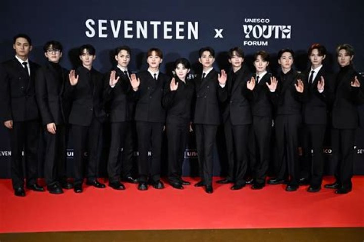 
Kim Min Kyu Opens Up About Training With K-Pop Group SEVENTEEN 