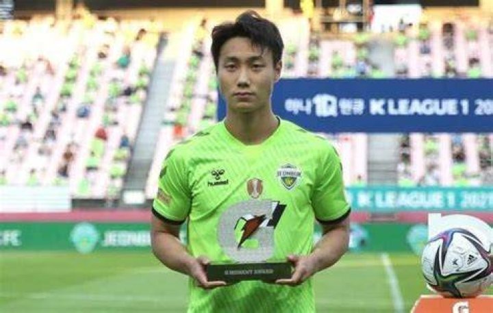 
Paik Seung-ho Height, Weight, Net Worth, Age, Birthday, Wikipedia, Who, Instagram, Biography 