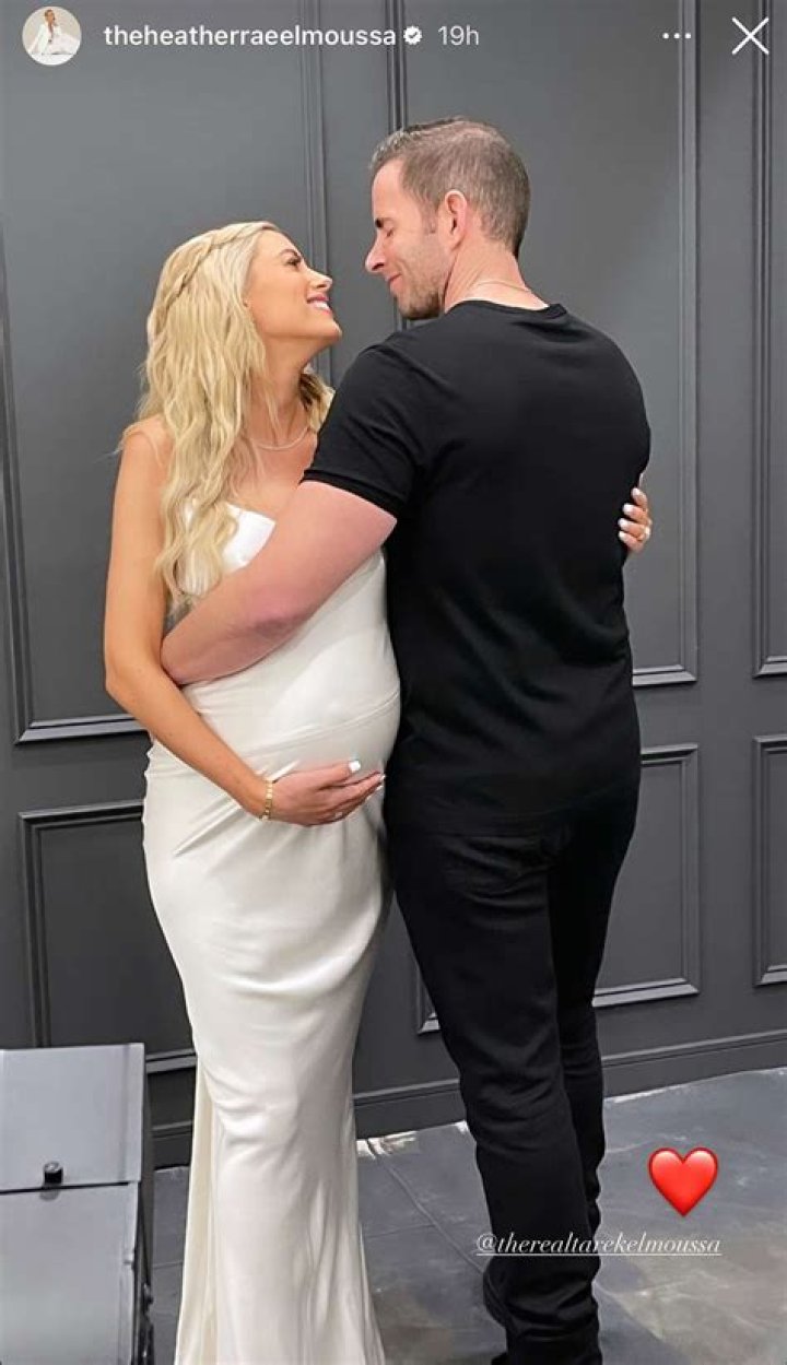 
Pregnant Heather Rae El Moussa Reveals She Was Put on Bedrest as She Suffers ‘Unbearable’ Pain 