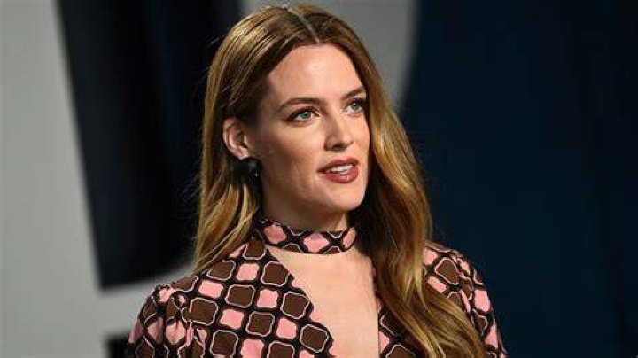 Riley Keough’s Tattoo For Her Late Brother 2 Weeks After His Death Will Make You Cry