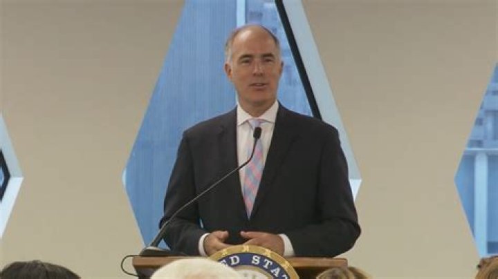 
Senator Bob Casey Successfully Undergoes Surgery for Prostate Cancer 