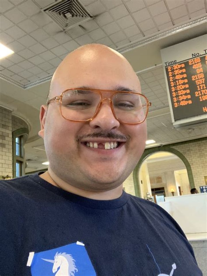 Stavros Halkias Height, Weight, Net Worth, Age, Birthday, Wikipedia, Who, Instagram, Biography