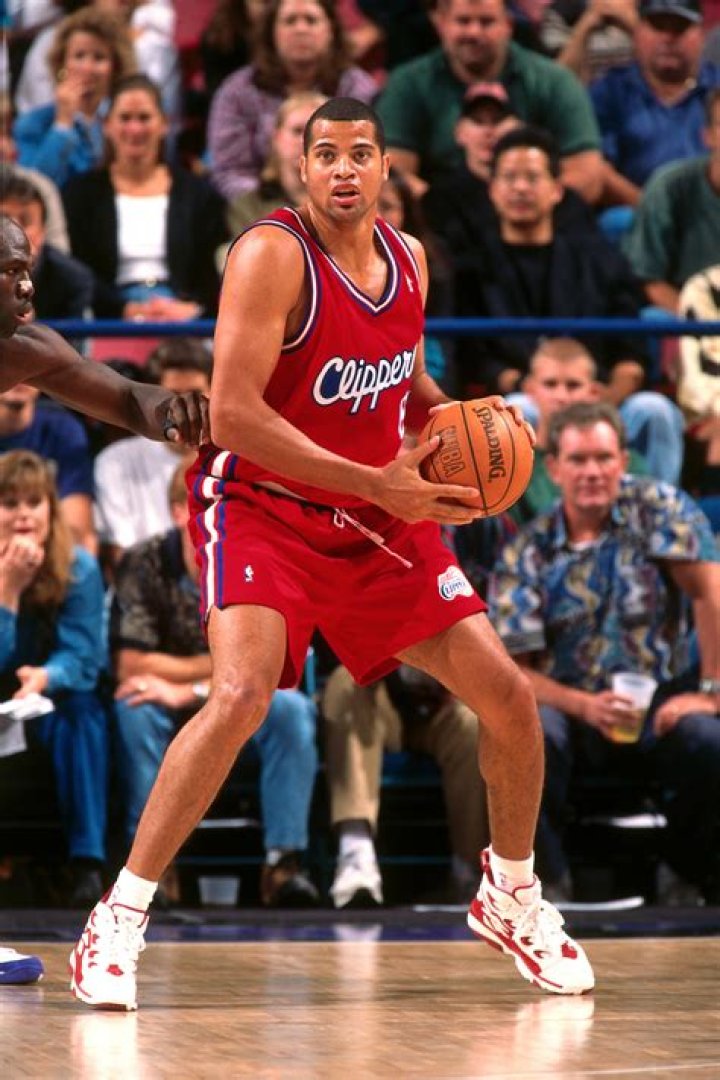 What Happened To Brian Williams aka Bison Dele? Missing NBA Player Death Case