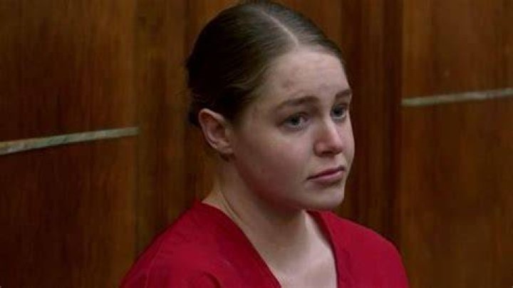 
Who Is Levy Caverley From Maine? Devastated Parents Are Sisters Tragedy At Sand Accident 