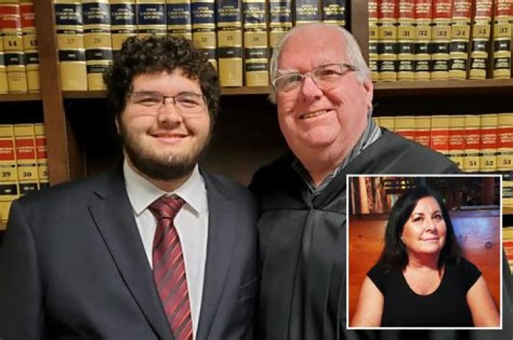 Who Is Mary Margaret Husband J. Michael Farren? Does The Attorney Have Any Daughter?