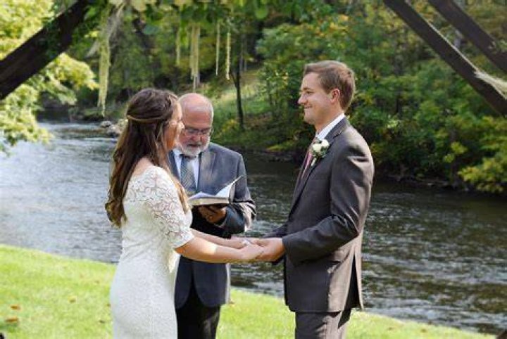 Who Is Zach Sepanik? LPGA Brittany Henderson Partner – How Long Have They Been Married?