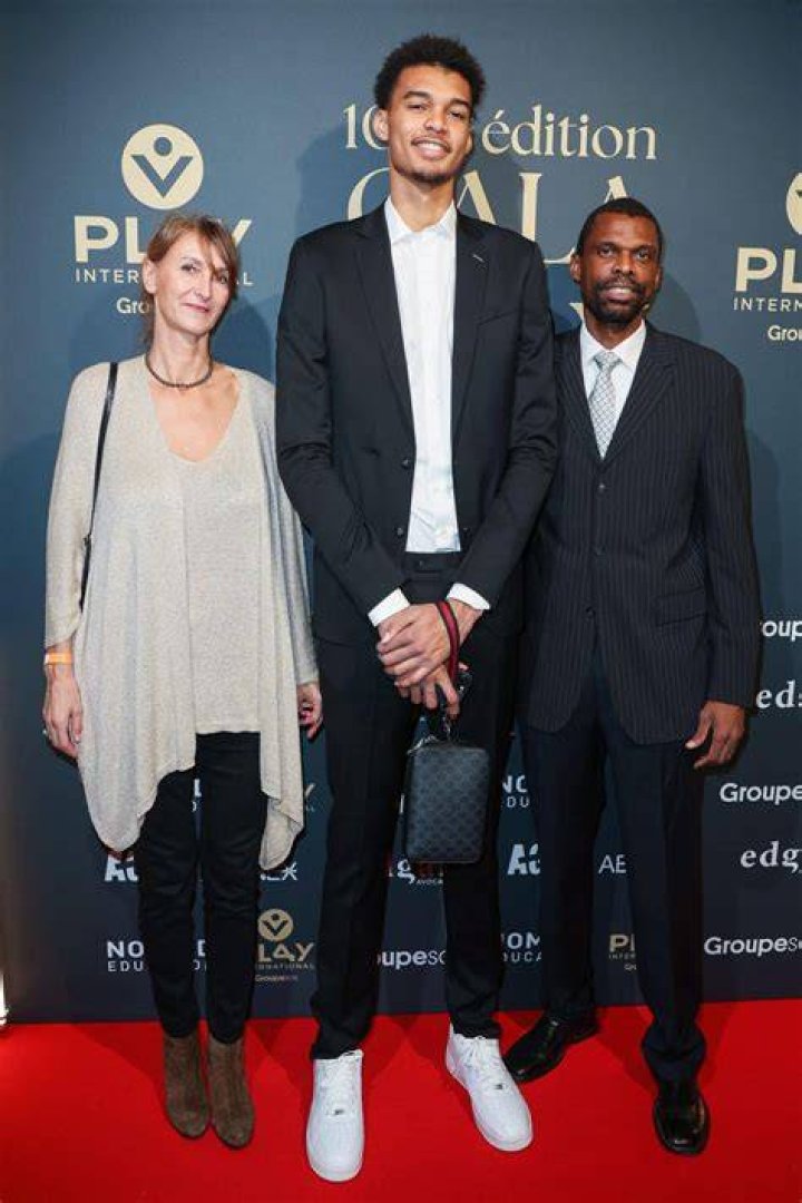 
Yannick Noah Parents Origine and Wife Of Tennis Hall Of Famer 